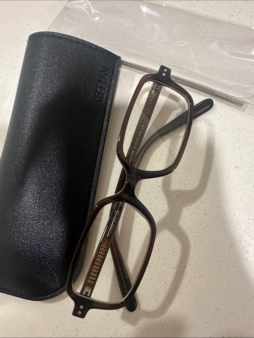 Women’s stylish blue light glasses